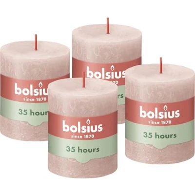Abbildung von Bolsius Rustik Stumpenkerzen Rot 4 Stück 8 x 7 cm Dekorative Haushaltkerzen Länge Brenndauer 35 Stunden Unparfümierte Natürliches Pflanzenwachs Ohne Palmöl