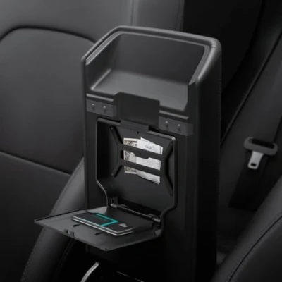 Abbildung von Spigen Tesla Model 3 2024 One Touch Versteckte Aufbewahrungsbox Entwickelt für Highland, Mittelkonsolen Organizer Armlehne Highland Zubehör Carbon Edition