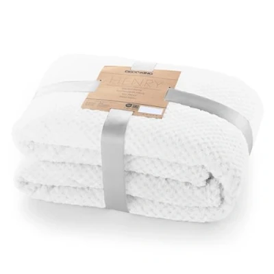 Abbildung von DecoKing Kuscheldecke 170x210 cm weiß Decke Microfaser Wohndecke Tagesdecke Fleece weich sanft kuschelig skandinavischer Stil Henry