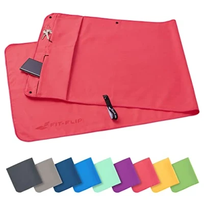 Abbildung von Fit Flip Fitness Handtuch mit Magnet und Reißverschluss Tasche Gym aus Mikrofaser für Sport Kompakt &amp; Schnelltrocknend Sporthandtuch Fitnessstudio Koralle 130x48cm