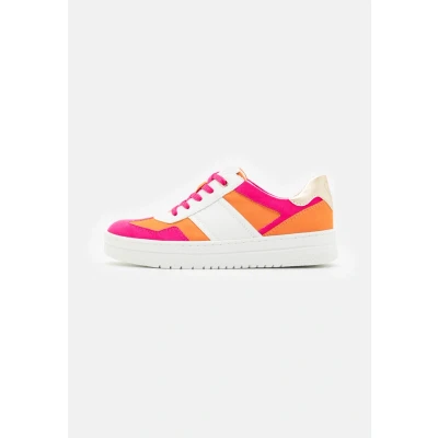 Abbildung von Marco Tozzi Sneaker low, Damen, Größe: 38, White/pink Schuhe