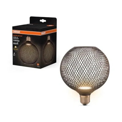 Abbildung von Osram DECOR LED FLAT GLOBE ist eine flache runde Lampe mit 3.5W, 300lm/2700K, in Warmweiß 827, frosted, aus Kunststoff Schwarz, E27 Schraubgewinde, nicht dimmbar, 125 mm Durchmesser.