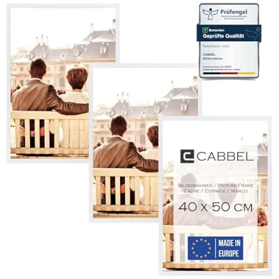 Abbildung von CABBEL Dreierpack (3 Stk.) Bilderrahmen 40x50 cm MDF Holz Rahmen in Weiß mit bruchsicherem Plexi Glas/Modern