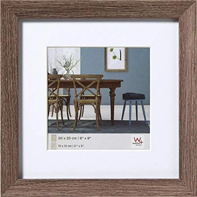 Abbildung von walther design Bilderrahmen nussbaum 30 x cm mit Passepartout, Fiorito Holzrahmen EF330N