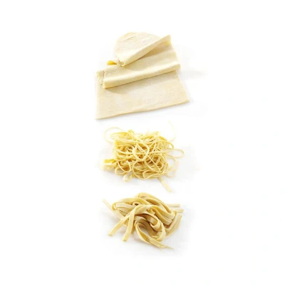 Abbildung von HENDI Pastamaschine elektrisch Edelstahl 26 x 22 23 cm Pasta Stärke: 0,2 bis 2,5 mm Breite: 17 Teigroller Tagliatelle, Gastro Nudelmaschine
