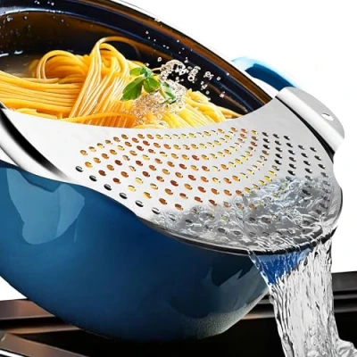 Abbildung von 4smile Nudelsieb Edelstahl als Abgiesshilfe für Töpfe bis Ø 26 cm Flaches Abtropfsieb platzsparend, funktionale Abgießhilfe Pasta, Kartoffeln, Gemüse