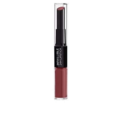 Abbildung von L&#039;Oréal Paris L&#039;Oreal Infaillible 2 Step 801 Toujours Toffee, Lippenstift für 24 Stunden volle Lippen mit feuchtigkeitsspendendem Lippenpflege Balsam