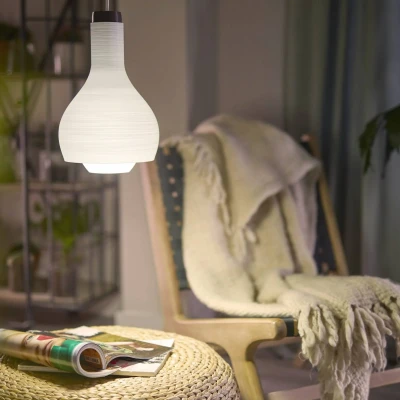 Abbildung von Philips LED Classic ultraeffiziente E27 Lampe (40 W), matte mit warmweißem Licht, energiesparende langer Nutzlebensdauer, Energieeffizienzklasse A