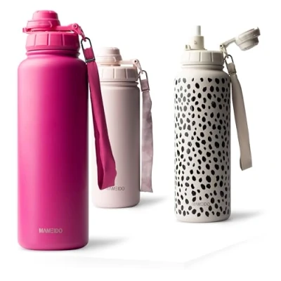Abbildung von MAMEIDO Thermosflasche mit Strohhalm 1,2l, auslaufsichere Trinkflasche Edelstahl isoliert, Wasserflasche BPA frei Trageschlaufe, Water Bottle Sport (Clow Couture, 1200ml)