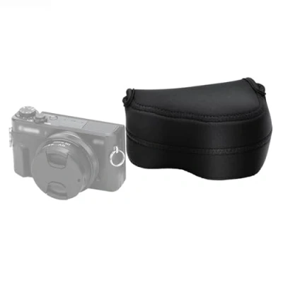 Abbildung von JJC Kompatibel mit Sony A6500/A6400/A6300/A6000 + 16 50mm Objektiv und Größe bis zu 4.7 x 2.9 3.4/120 73 87mm Schwarz Neopren Kameratasche