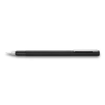 Abbildung von LAMY cp1 Füllhalter 056 Füller mit mattschwarzem Lack Finish, massivem, abgefedertem Edelstahlclip und poliertem Stahlfeder Federstärke EF