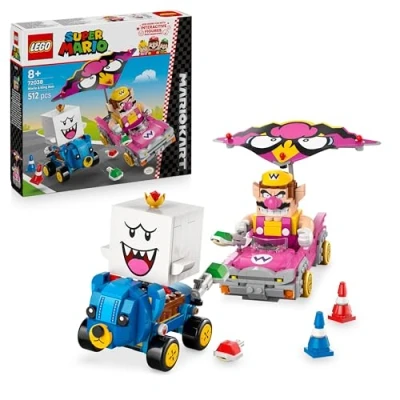Abbildung von LEGO Super Mario: Mario Kart Wario &amp; König Buu Huu Interaktives Spielzeug mit 2 Autos und Figuren zum Spielen Ausstellen Gaming Geschenk für Jungen Mädchen ab 8 Jahren 72038