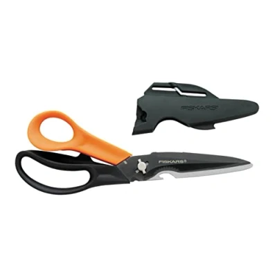 Abbildung von Fiskars Mehrzweckschere mit trennbaren Klingen, Inkl. Schutzhülle Scherenschärfer, Länge 23 cm, Titaniumbeschichtung, Rostfreie Stahlklinge/Kunststoff Griffe, Schwarz/Orange, Cuts + More, 1000809