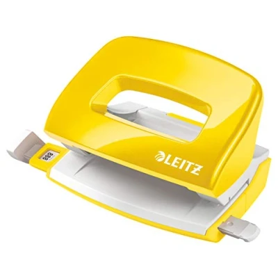 Abbildung von Leitz Mini Locher aus Metall, kleiner für 10 Blatt, Anschlagschiene mit Formatangaben, Ergonomisches Design, gelb, WOW Serie, 50601016