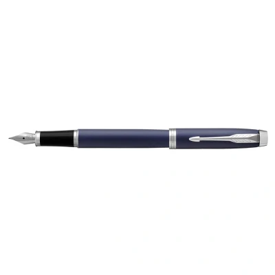 Abbildung von Parker IM Füller Matte Blue Füllfederhalter mit feiner Feder und blauer Tinte Geschenkbox