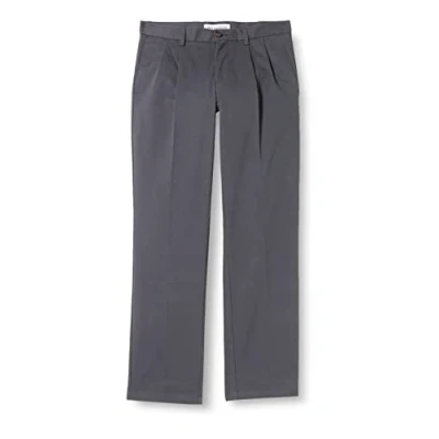 Abbildung von Amazon Essentials Herren Knitterfreie Chinohose mit klassischer Passform und Bügelfalte (erhältlich in Big &amp; Tall), Dunkelgrau, 36W / 30L
