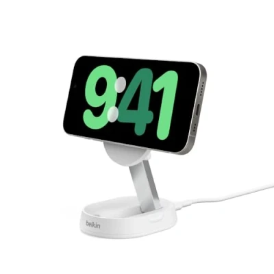Abbildung von Belkin BoostCharge Pro induktive Ladestation 15W, Qi2 Ladegerät, kabelloses kompatibel mit MagSafe, für Apple iPhone 16/15/14/13/12, AirPods Weiß