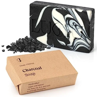Abbildung von lubiu Schwarze Seife Stück 100g Aktivkohle ohne Palmöl Naturseife als Duschseife Männer und Frauen Auch handseife fest Black Soap Bar