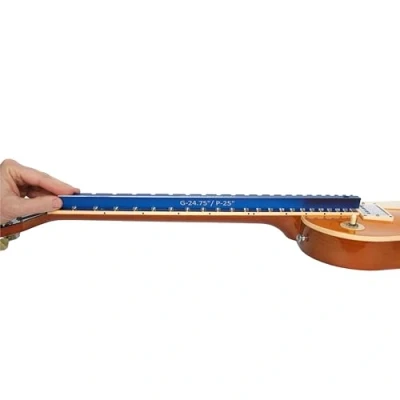 Abbildung von MusicNomad Tri Beam 3&#039;n 1 Dual Notched Straight Edge &amp; Precision