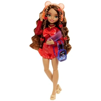 Abbildung von Barbie Dream Besties Puppe und Accessoires, bewegliche Teresa Modepuppe mit braunem Haar Haarspangen, 10 Teile zum Thema Videospiele, HYC23