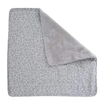 Abbildung von roba Babydecke miffy 80 x cm Baby Kuscheldecke 2 seitig mit Hasen Motiv für Mädchen &amp; Jungen im Kinderwagen nutzbar Grau