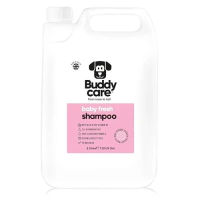 Abbildung von Baby Fresh Dog Shampoo von Buddycare für müffelige Hunde ab 8 Wochen Puder duftendes Welpen mit Aloe Vera und Provitamin B5 (5L)