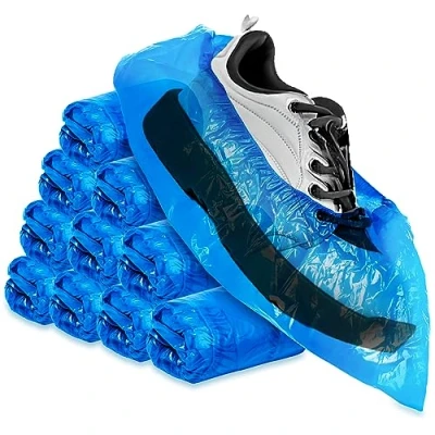 Abbildung von com four® 100x hochwertige Einweg Überziehschuhe 5g je Überzieher Plastik Schuhüberzieher Einmal Schuh wasserdicht Überschuhe in Einheitsgröße
