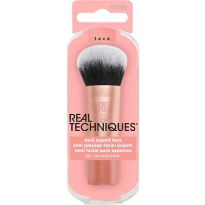 Abbildung von Real Techniques Mini Travel Size Expert Face Makeup Brush for Foundation (Packaging and Handle Colour May Vary)