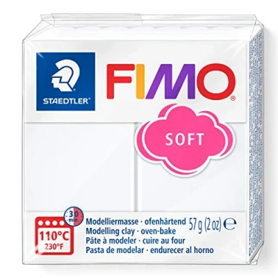 Abbildung von STAEDTLER ofenhärtende Modelliermasse FIMO soft, weiß, 57 g, weich und geschmeidig, für Einsteiger Hobbykünstler, kompatibel mit effect professional, 8020 0