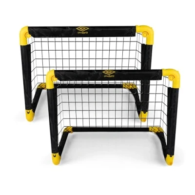 Abbildung von Umbro Fußballtor 78 x 56 45 cm Fußballtore Set von 2 Fußball Tor Leicht zu verstauen Fussballtore für Garten Kinder Fussball Trainingszubehör Innen und Außen Kunststoff Schwarz/Weiß