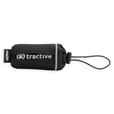 Abbildung von Tractive Tracker Tasche. Befestige deinen GPS für Hunde sicher am Halsband (inkl. Klettbänder), Schwarz