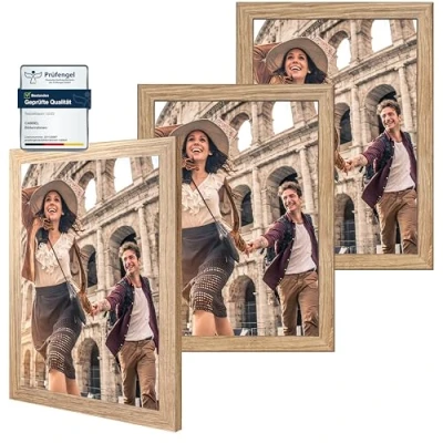 Abbildung von CABBEL 3er Set Bilderrahmen 30x40 cm MDF Holz Rahmen mit bruchsicherem Acrylglas, ideal für Poster, Portraits in Eiche