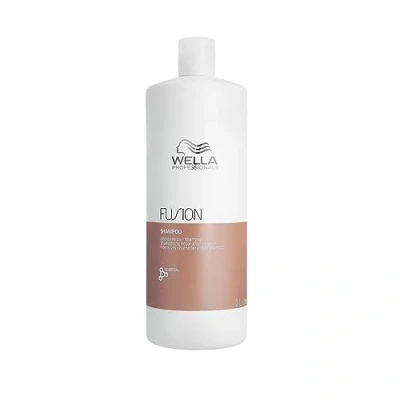 Abbildung von Wella Professionals Fusion Intense Repair Tiefenreinigungsshampoo reparierende Haarpflege für kaputtes Haar glättendes Haarshampoo bessere Kämmbarkeit 1 L