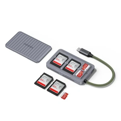 Abbildung von UGREEN SD Kartenleser DREI Slot (2* SD+TF) mit Schutzhülle Funktion (2*SD+2*TF), 5Gbps Speicherkartenleser, OTG für Fotografie/Office, Kompatibel iPhone 16 Serie/Android/Windows/macOS usw