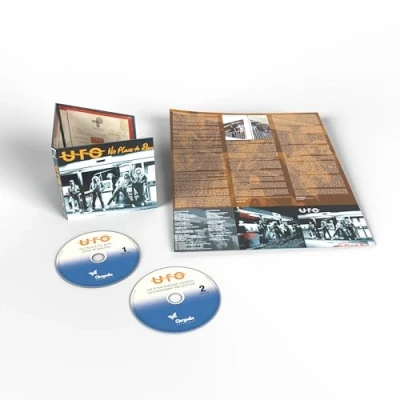 Abbildung von No Place To Run Deluxe Edition