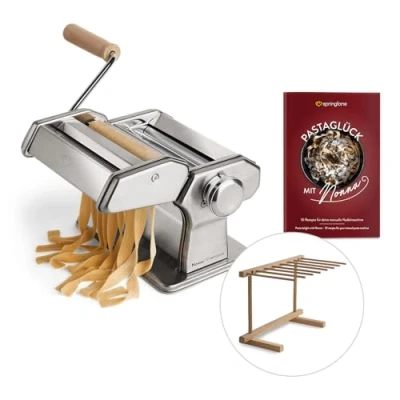 Abbildung von SPRINGLANE Manuelle Nudelmaschine Nonna, Edelstahl, Pastamaker inkl. Rezeptheft, Nudeltrockner &amp; 3 Schneideaufsätze für Spaghetti, Lasagne, Tagliatelle Grau