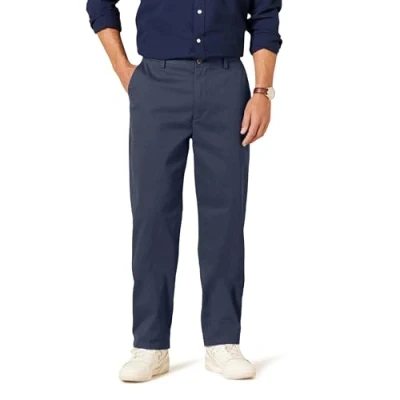 Abbildung von Amazon Essentials Herren Knitterfreie Flatfront Chinohose in klassischer Passform (erhältlich Übergröße), Marineblau, 34W / 36L