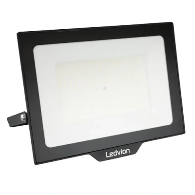 Abbildung von Ledvion LED Strahler, Inkl. 0.5M Kabel, 150 Watt Osram 4000K Weitstrahl, 18000 Lumen Arbeitslicht, Außen Strahler IP65 wasserdicht, mit Schnellkupplung