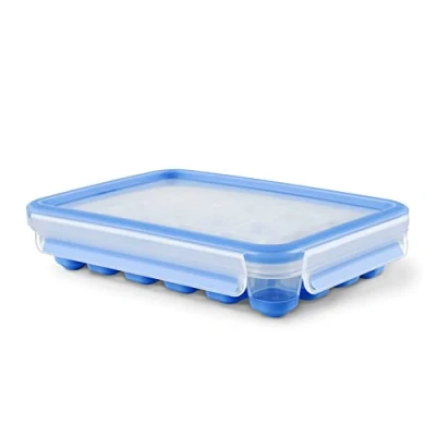 Abbildung von Emsa 514549 CLIP &amp; CLOSE Eiswürfelbox mit Frischedeckel für 24 Eiswürfel Flexibler Boden 100 Prozent Dicht selbst im gekippten Zustand Blau 22,6 x 16,5 4,9 cm