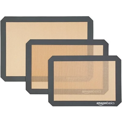 Abbildung von Amazon Basics Rechteckig Backmatte aus Silikon, 3 Stück, Braun / Schwarz