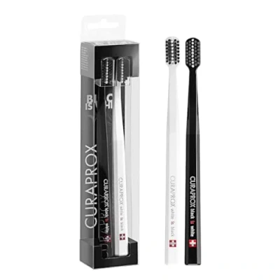 Abbildung von Curaprox Black IS White BLACK/WHITE DUO ZahnpflegeZubehör, Größe: One Size,