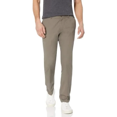 Abbildung von Amazon Essentials Herren Knitterfreie Flatfront Chinohose in schmaler Passform, Dunkelbraun, 42W / 34L