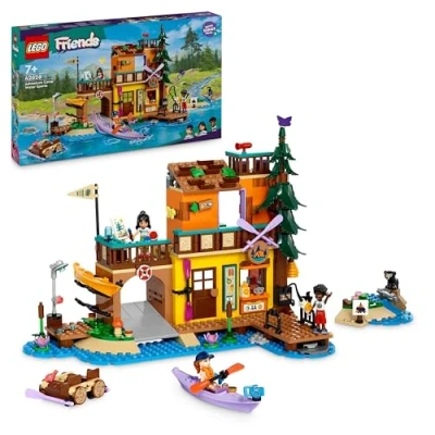 Abbildung von Lego Friends Abenteuercamp mit Kayak, Bauspielzeug für Rollenspiele, Geschenkidee Mädchen und Jungen ab 7 Jahren, Set 3 Spielfiguren einem Bären, Camping Spielzeug 42626