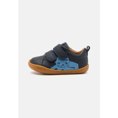 Abbildung von Camper PEU CAMI Unisex Klettschuh für Kinder, Größe: 24, Marine Schuhe