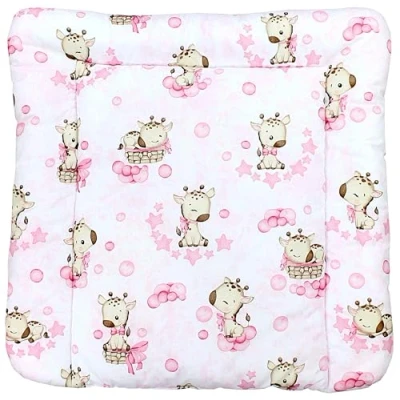 Abbildung von TupTam Baby Wickeltischauflage mit Baumwollbezug Gemustert, Farbe: Giraffe/Rosa, Größe: 70 x 60 cm