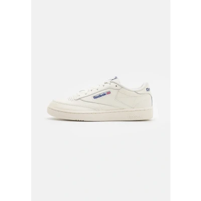 Abbildung von Reebok Classic CLUB C 85 Unisex Sneaker low, Größe: 34.5, Chalk/classic cobalt Leder und textil