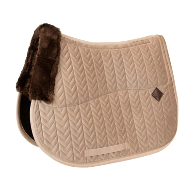 Abbildung von Kentucky Skin Friendly Velvet Jumping Saddle Pad