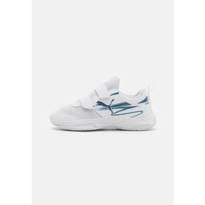 Abbildung von Puma Varion II Unisex Handballschuh für Kinder, Größe: 31, White/blue horizon Schuhe