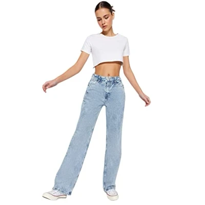 Abbildung von TRENDYOL Damen Taille Detaillierte Hohe 90er Jahre Breite Beinjeans Jeans, Blau, 36 EU