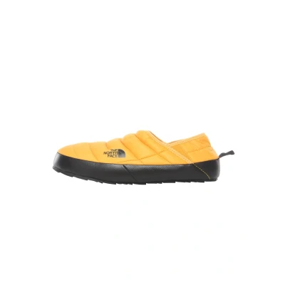 Abbildung von The North Face Thermoball Traction MULE V Trekkingsandale Summit GOLD/BLACK, Herren, Größe: 43, gold/black Schuhe